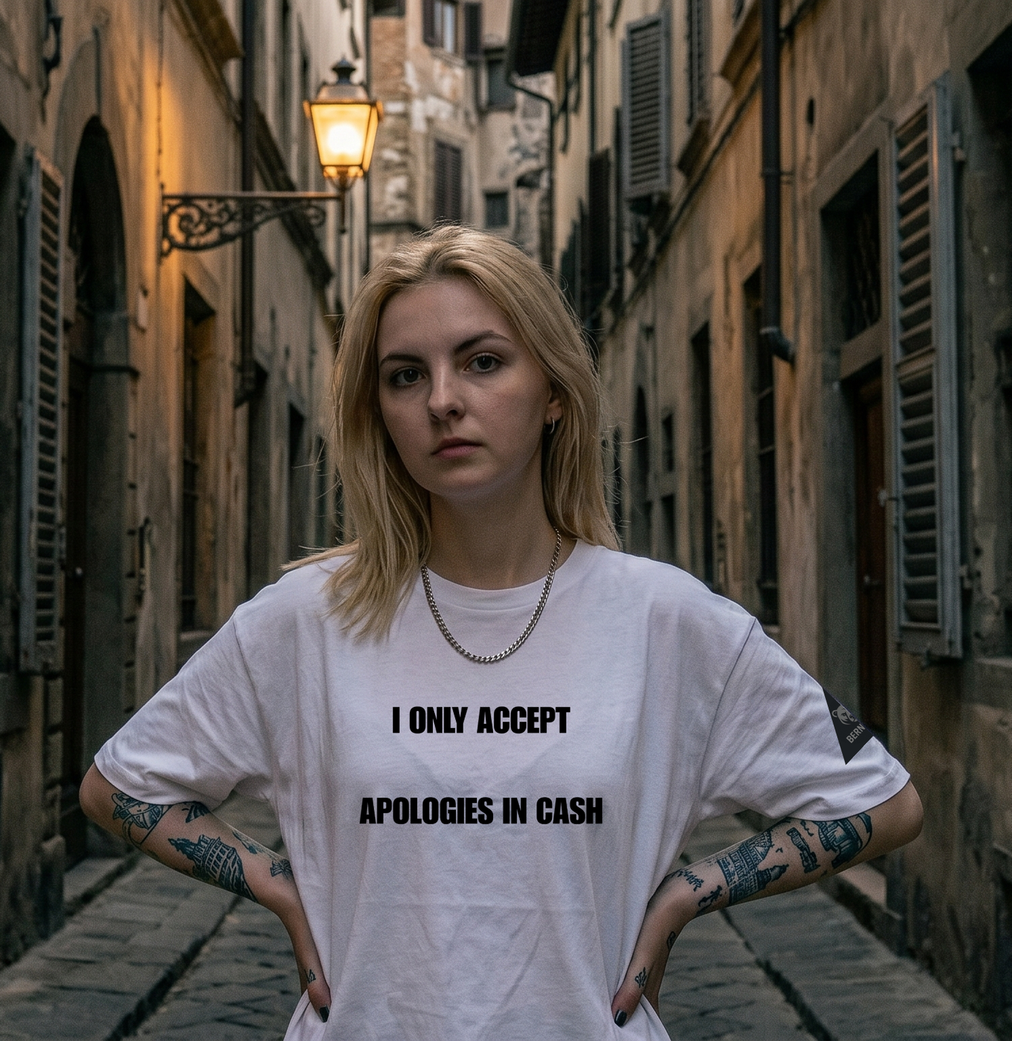 i only accept apologies in cash • white | black • relaxed tee • unisex • in 4 languages